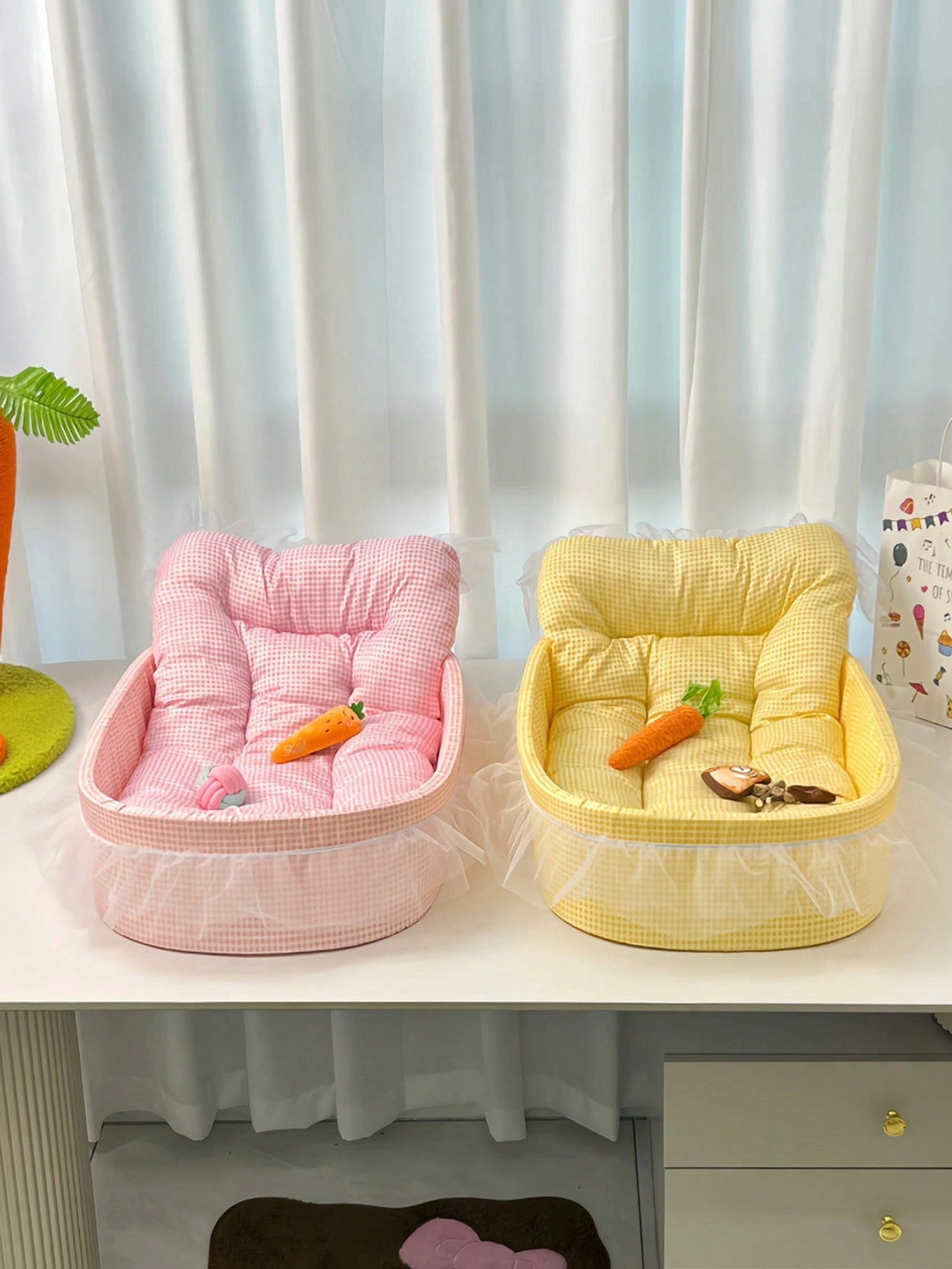 1pc Four Seasons Universal Cute Pet Bed, Cat Bed, Dog Bed, Suitable For Cats And Small Dogs Up To 6kg (Lace Color Is Shipped Randomly)